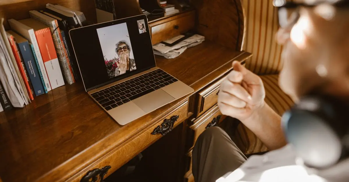 Explore the Best Video Calling Devices