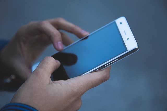 Best Student Phone Deals: Avoid Buying Mistakes